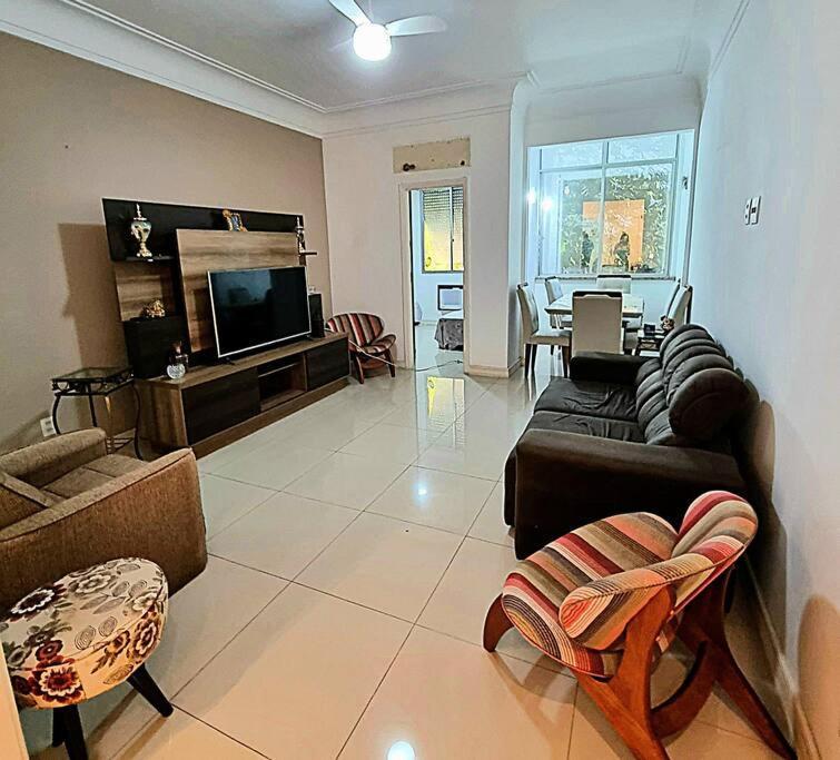Apartamento Em Copacabana A 100 Metros Da Praia Рио-де-Жанейро Экстерьер фото