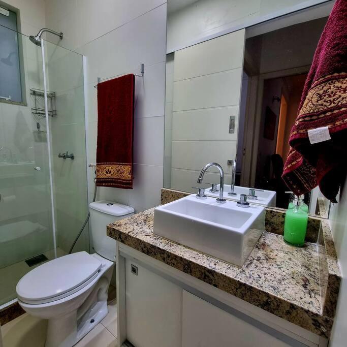 Apartamento Em Copacabana A 100 Metros Da Praia Рио-де-Жанейро Экстерьер фото